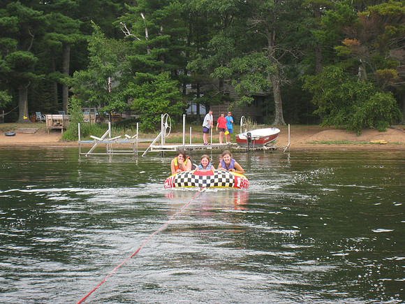 Hayward 2009  (26)