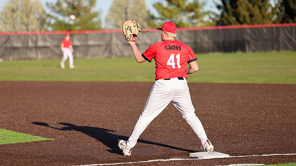 41 Easton Gross (15)