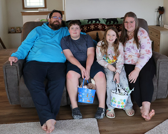 4-20-25 Easter Dinner (35)