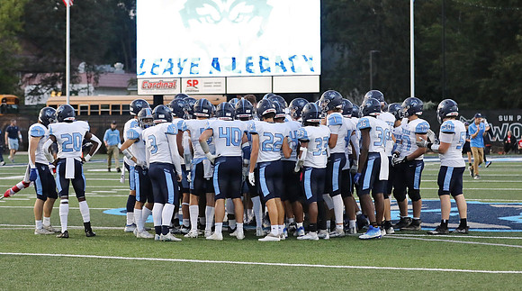9-16-22 vs. Sun Prairie East  (37)