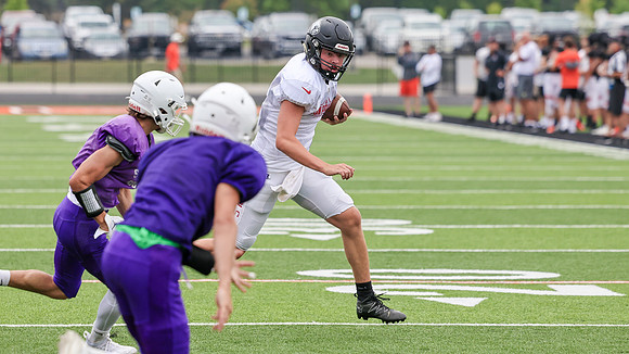 8-11-23 Varsity Scrimmage vs. Stoughton, Kettle Morain, Grafton  (21)