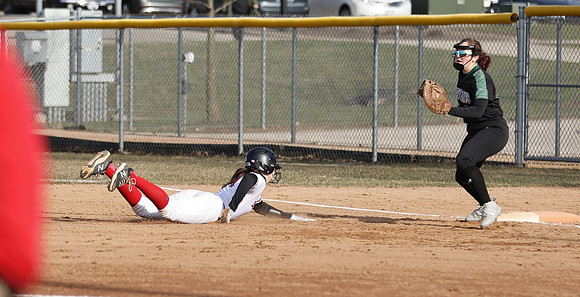 VARSITY vs. Madison Memorial 4-19-22 -PARENTS DAY   (75)