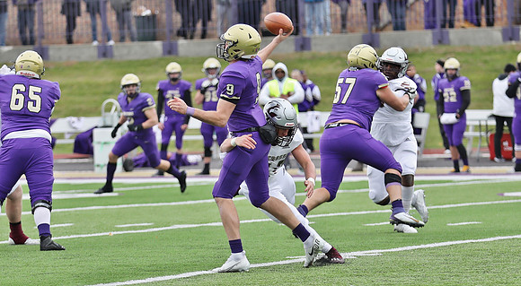 50 Connor Fahnrich (15)