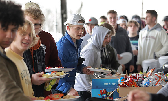 5-1-22 Spring Football Picnic 2022 (32)