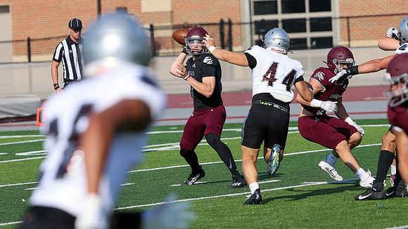8-19-23 EAGLES Scrimmage   (7)
