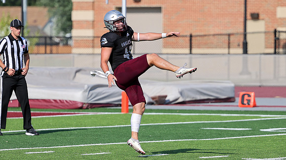 8-19-23 EAGLES Scrimmage   (18)