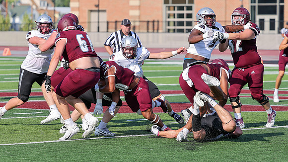 8-19-23 EAGLES Scrimmage   (23)
