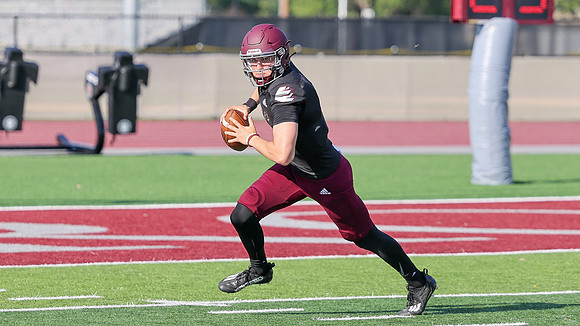 8-19-23 EAGLES Scrimmage   (32)