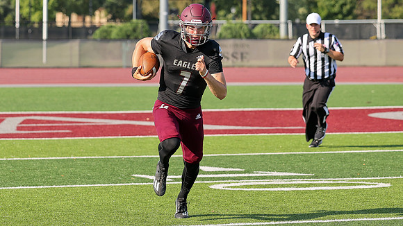 8-19-23 EAGLES Scrimmage   (35)