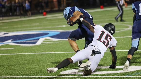 15 AJ Colvin (8)