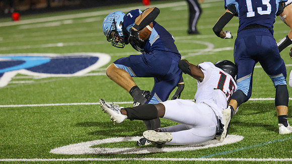 15 AJ Colvin (9)
