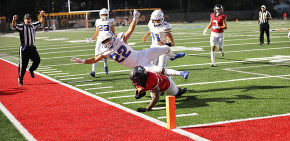 8-26-22 Sun Prairie vs. Mulwanago at  Bank of Sun Prairie Stadium Sun Prairie WI.  (75)