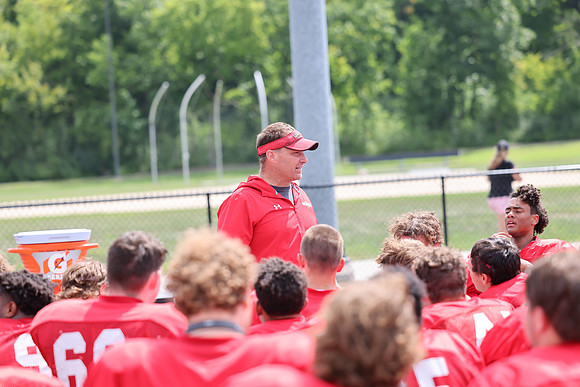 Coach Brian Kaminski (19)