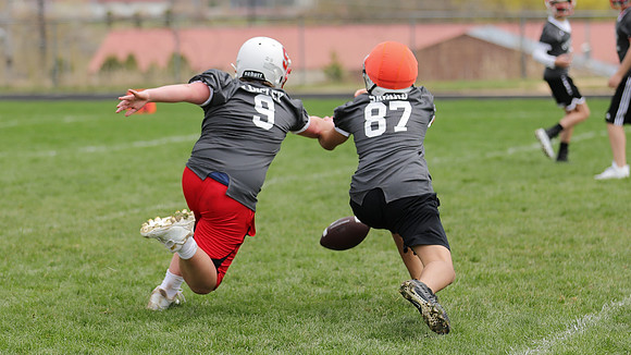 4-11-21 8th Grade Longley SH vs. 8th Grade White SH  (204)