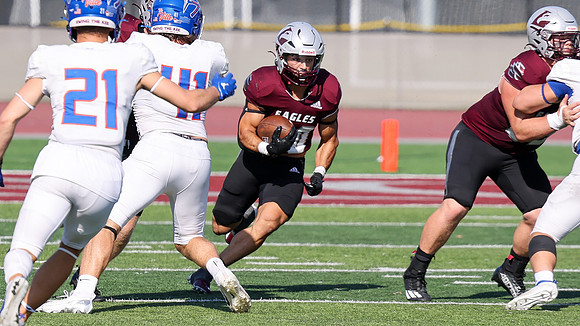 30 Gabe Lynch (25)