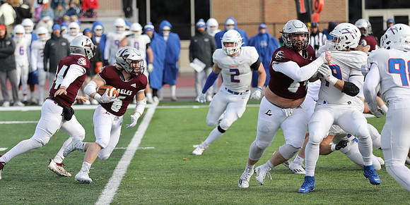 6 Joey Stutzman (30)