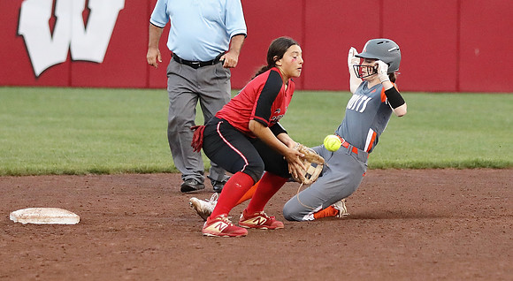 6-11-22 STATE CHAMPIONSHIP vs. Kaukauna (200)