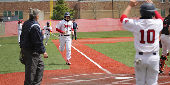 18 Ethan Petsch (12)