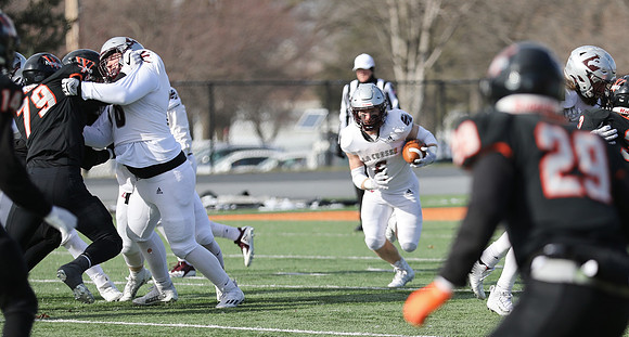 6 Joey Stutzman (27)