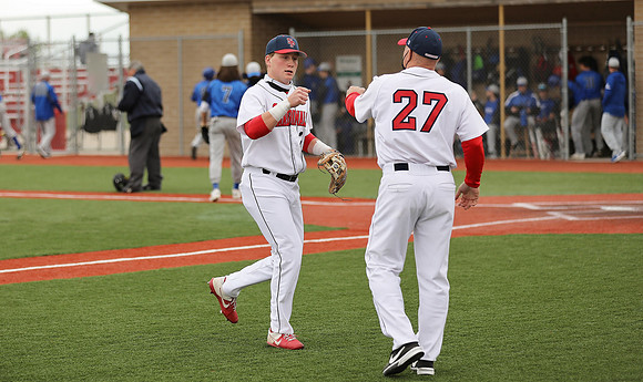 Coach Rob Hamilton (6)