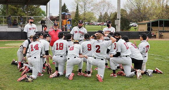 Coach Rob Hamilton (8)