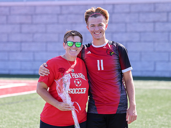 9-28-24 VARSITY (SENIOR NIGHT) vs. Sauk Prairie (17)
