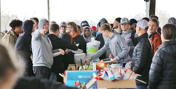 5-1-22 Spring Football Picnic 2022 (23)
