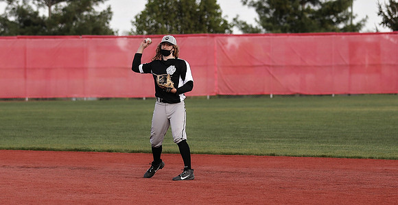 #12 Madison East Baseball (36)