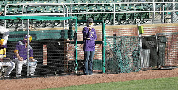 #12 Madison East Baseball (113)