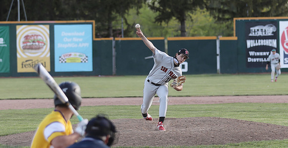 18 Ethan Petsch (17)