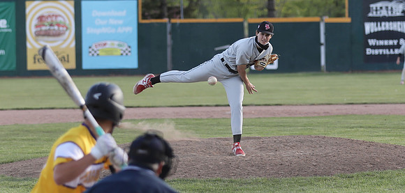 18 Ethan Petsch (19)