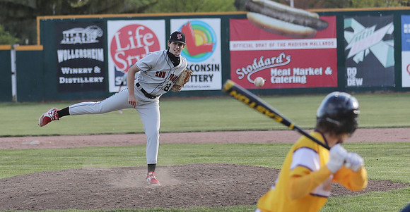 18 Ethan Petsch (21)