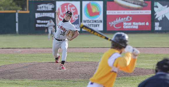 18 Ethan Petsch (24)