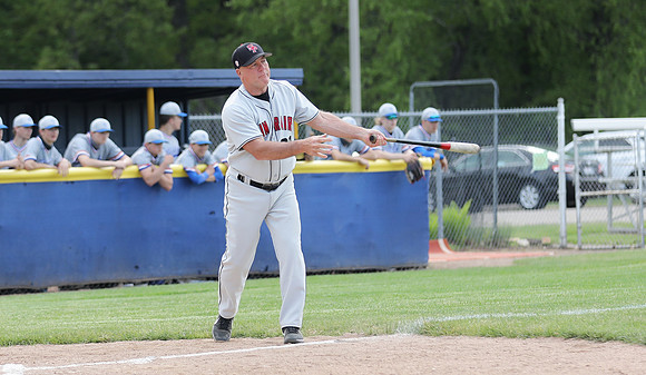 Coach Rob Hamilton (7)