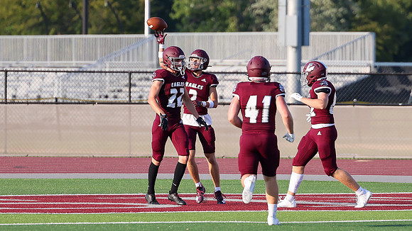 81 Evan Richmond  (5)