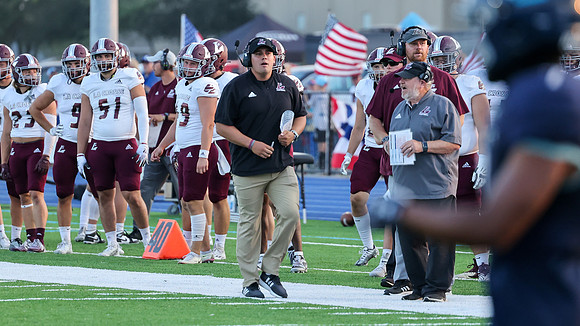 Coach Matt Janus  (10)