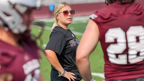 Coach Kelly Cline