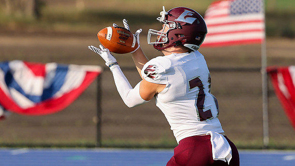 21 Jake Schara (2)