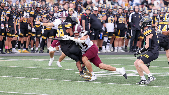 45 Aaron Winters (3)