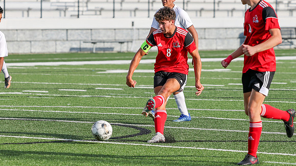8 Landon Holman (47)