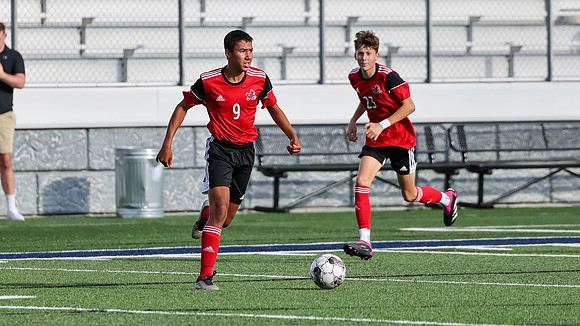 9 Caleb Gilman (13)