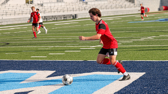 10 Lucas Albright (39)