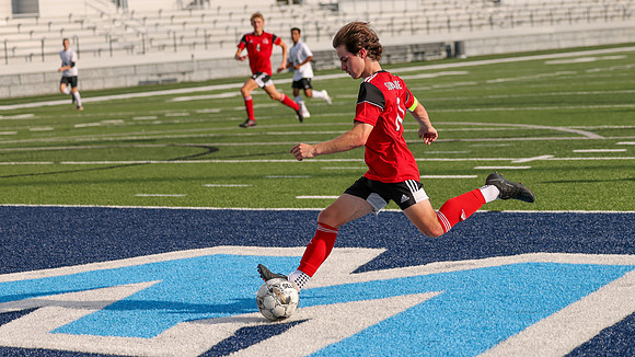 10 Lucas Albright (41)