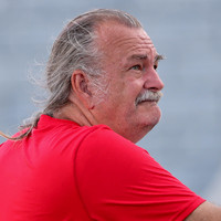 Coach Neil Gilmore (7)