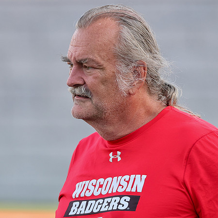 Coach Neil Gilmore (12)