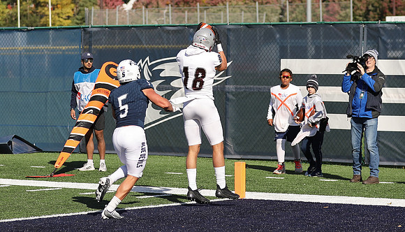 10-8-22 vs. UW Stout  (226)