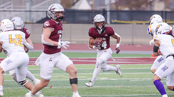 24 Najeh Mitchell (13)
