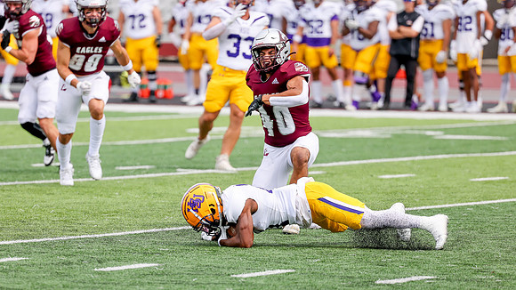 9-9-23 EAGLES  vs,  Hardin Simmons  (59)