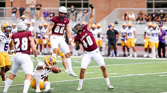 9-9-23 EAGLES  vs,  Hardin Simmons  (61)