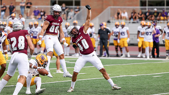 9-9-23 EAGLES  vs,  Hardin Simmons  (62)